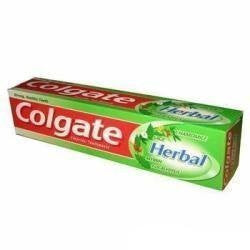 Pack of 3 Colgate Herbal Toothpaste - 200 gms each (Total 600 gms) - alldesineeds